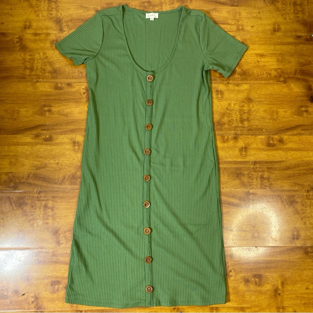 LOVE J Solid Green Scoopneck Bodycon Ribbed Dress Button Down Front Size 2X